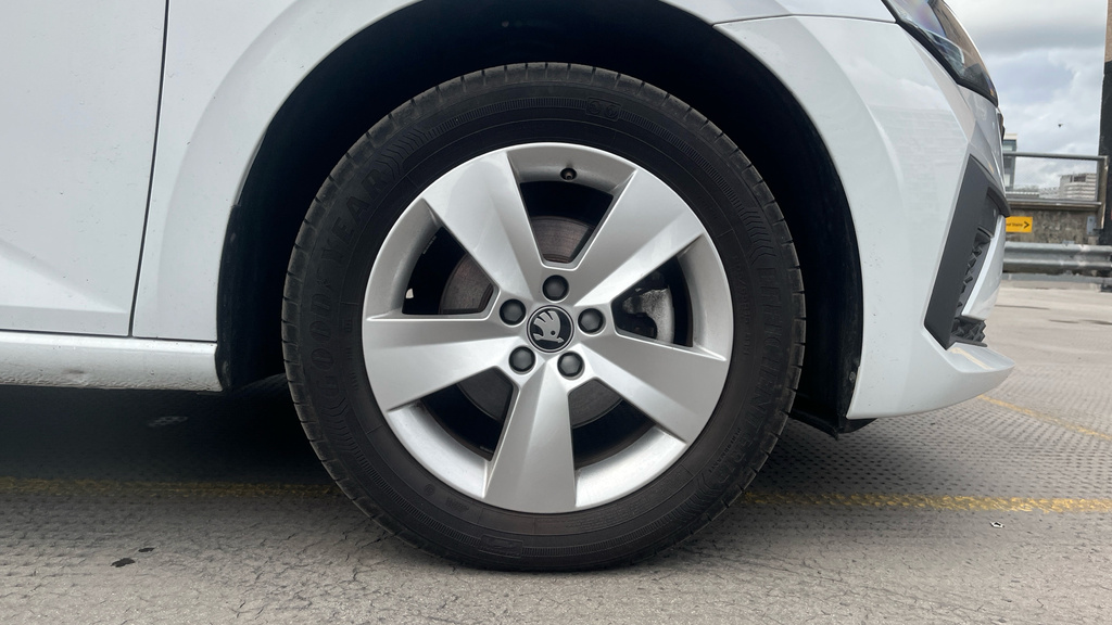 Skoda Scala Se Edition 1.0 Tsi 116 Ps Dsg White #23