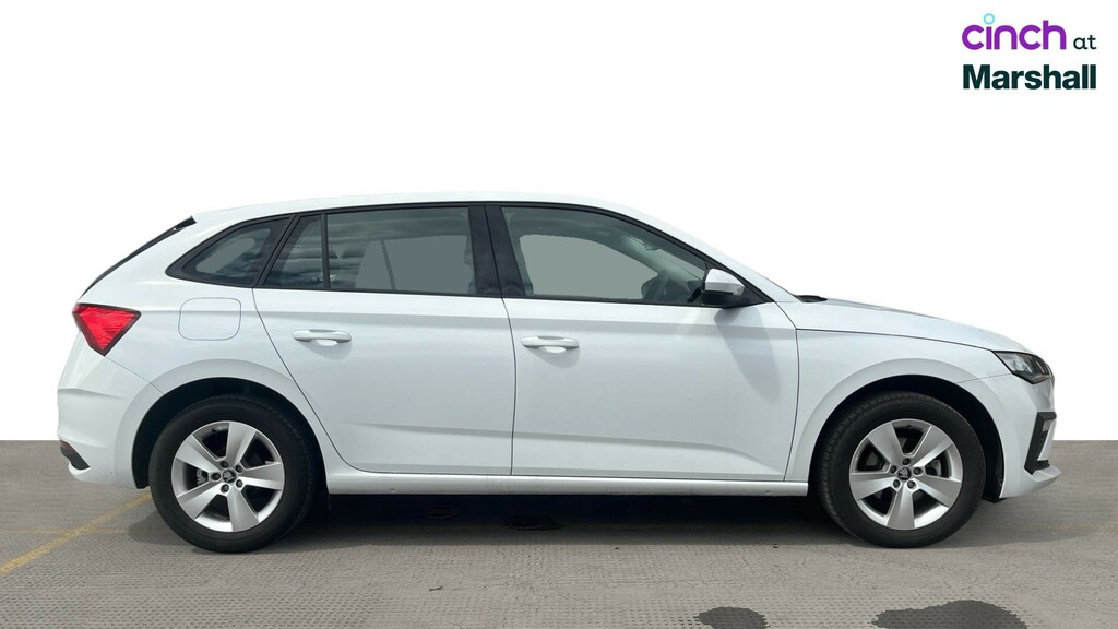 Skoda Scala Se Edition 1.0 Tsi 116 Ps Dsg White #2