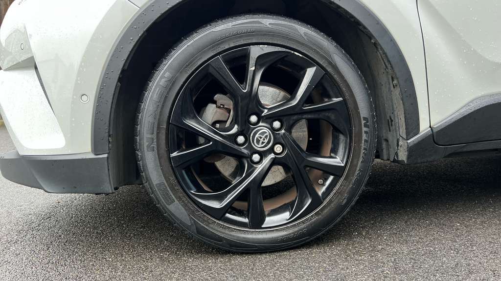 Toyota C-Hr 1.8 Excel 122 Bhp Grey #17