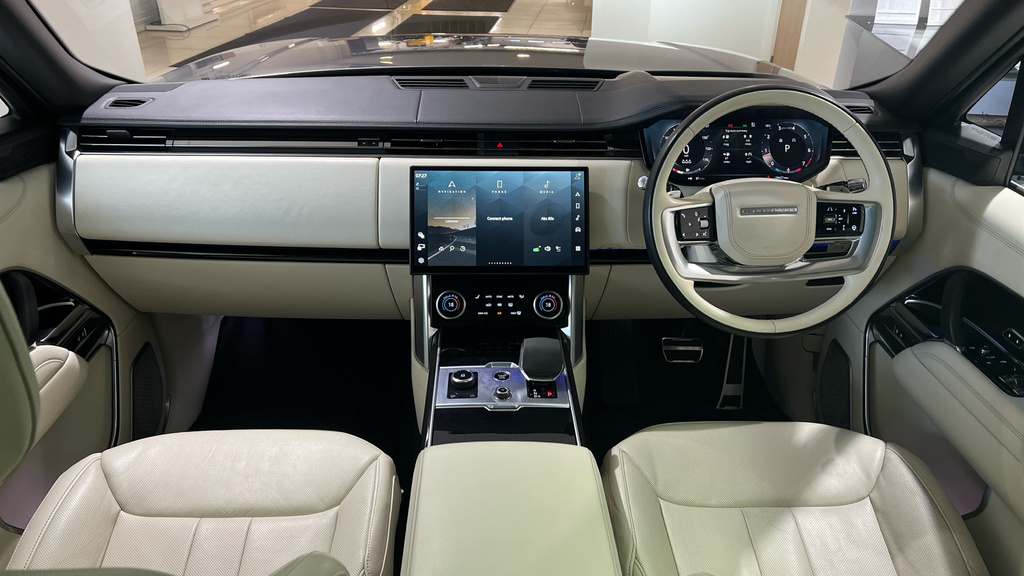Land Rover Range Rover 3.0 D300 Hse White #21