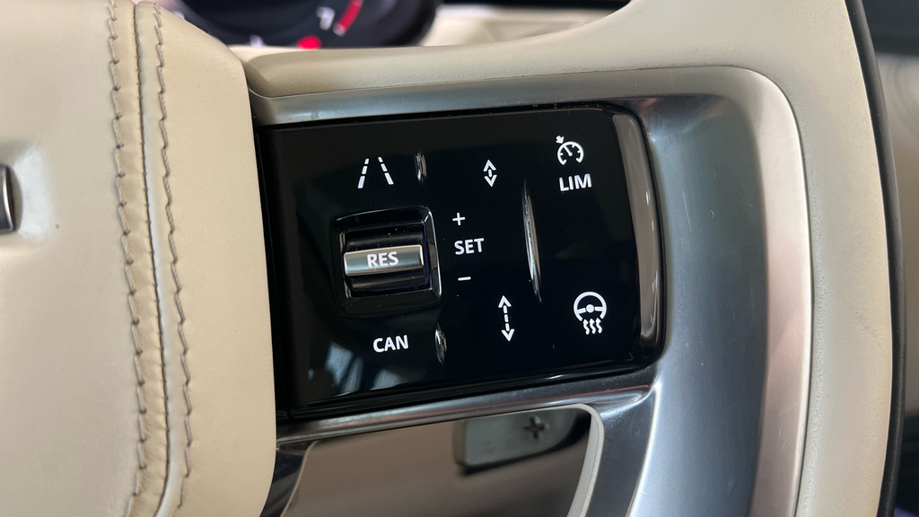 Land Rover Range Rover 3.0 D300 Hse White #34