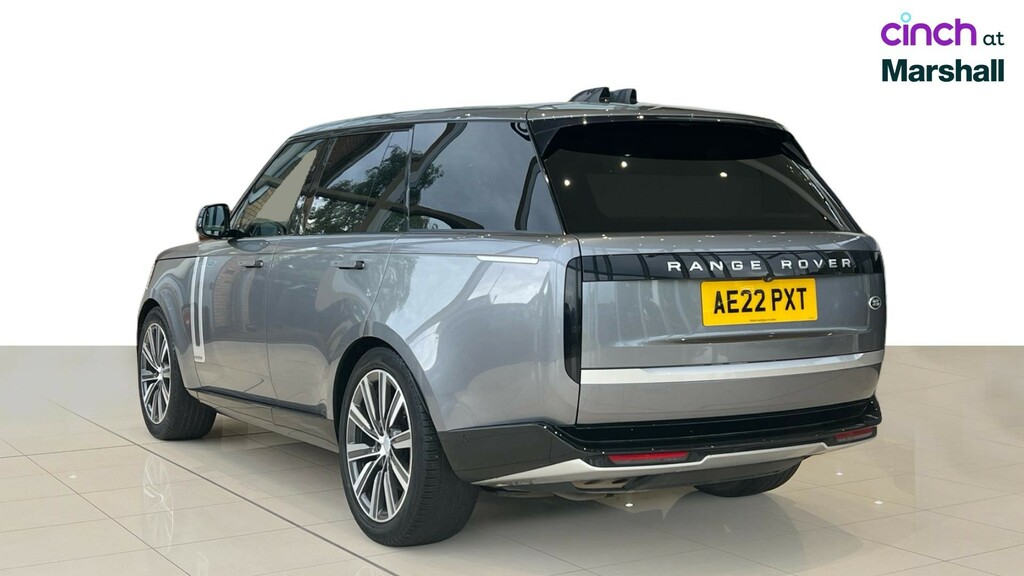 Land Rover Range Rover 3.0 D300 Hse White #5