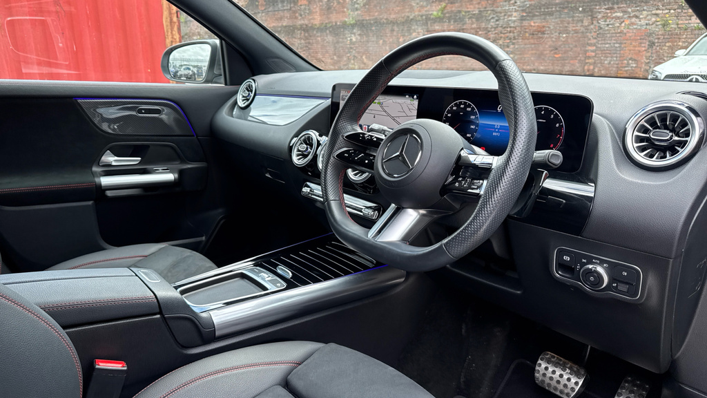 Mercedes-Benz GLA Class Gla 200 Amg Line Executive Grey #12