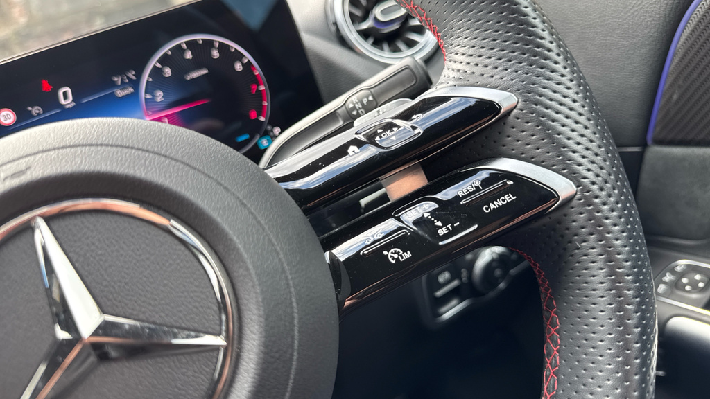 Mercedes-Benz GLA Class Gla 200 Amg Line Executive Grey #32