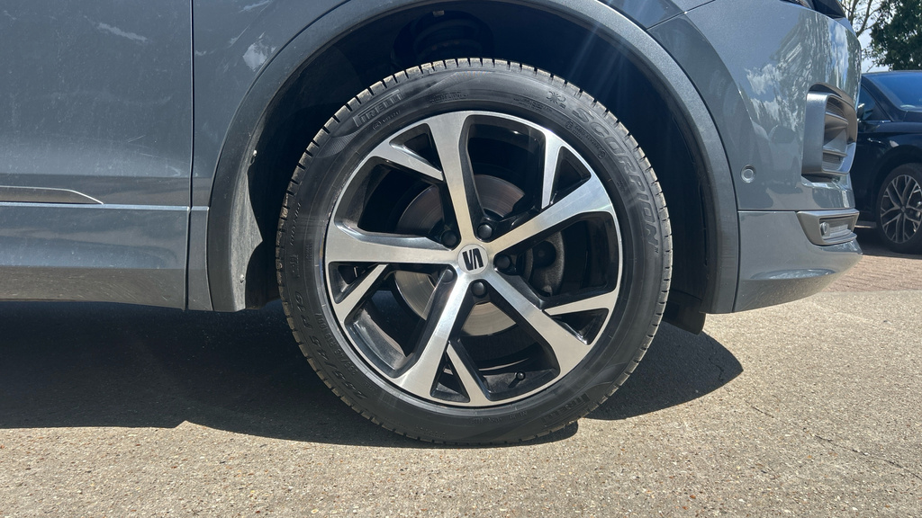 Seat Tarraco 1.5 Ecotsi Xcellence Dsg Black #32