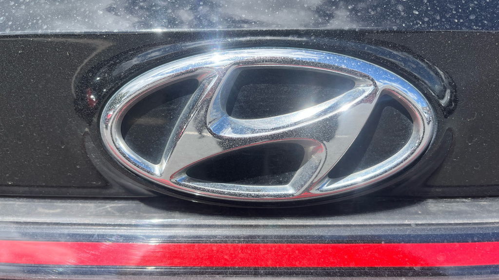 Hyundai I20 1L Se Connect Grey #22