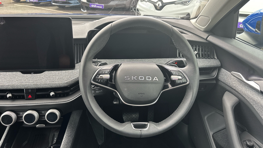 Skoda Superb 1.5 Tsi E-tec Se Technology Dsg Red #29
