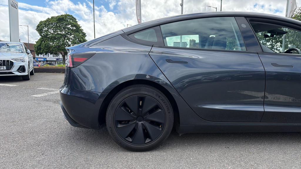 Tesla Model 3 202424 75 Kwh Long Range Saloon Awd 2 K White #19