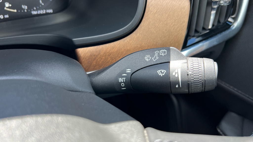 Volvo V90 2.0 D4 Inscription Pro 188 Bhp Blue #25