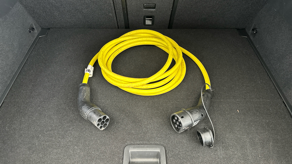 Volkswagen ID.3 Family Pro White #32