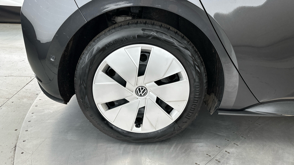 Volkswagen ID.3 Family Pro White #28