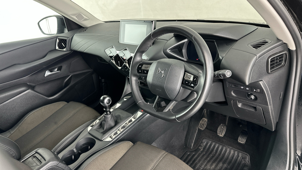 DS DS 3 Crossback 1.2 Puretech Bastille #10