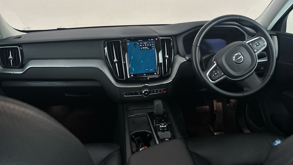Volvo XC60 2.0 B5p Plus Dark Awd Geartronic Black #11