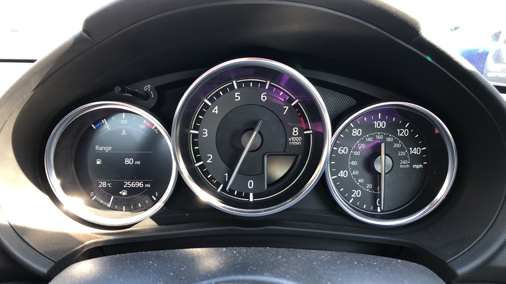 Mazda MX-5 Mx-5 Exclusive-line Silver #30