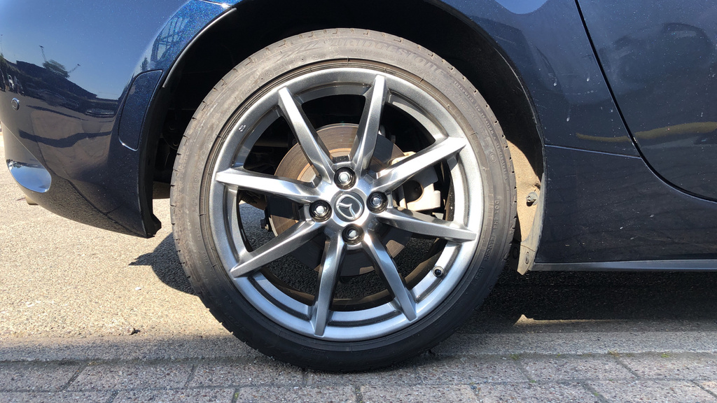 Mazda MX-5 Mx-5 Exclusive-line Silver #36