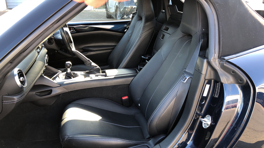 Mazda MX-5 Mx-5 Exclusive-line Silver #31