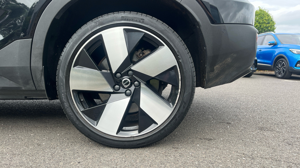 Volvo C40 Core Blue #18