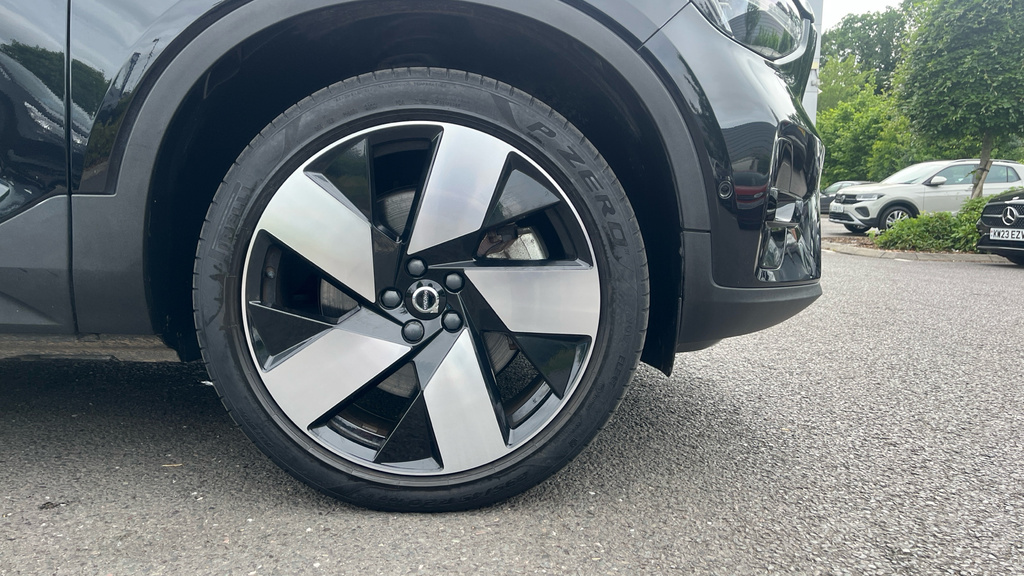 Volvo C40 Core Blue #20