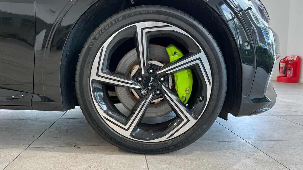 Kia EV6 166Kw Gt Line S 77.4Kwh Black #38