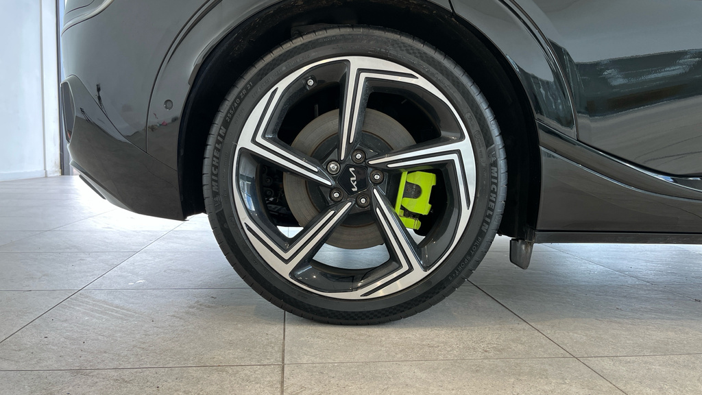 Kia EV6 166Kw Gt Line S 77.4Kwh Black #37
