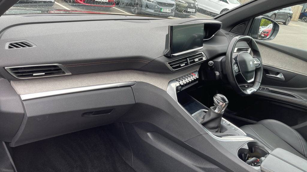 Peugeot 5008 Suv Black #13
