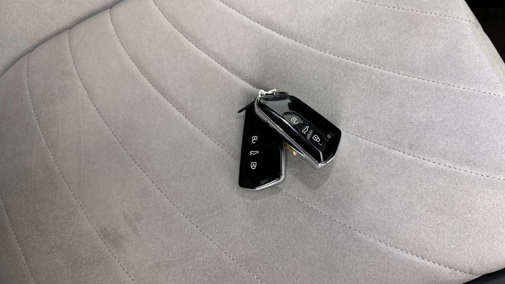 Volkswagen ID.3 Hatchback Grey #29