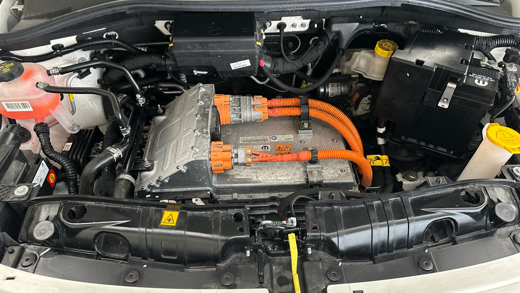 Fiat 500E 500E La Prima Black #21