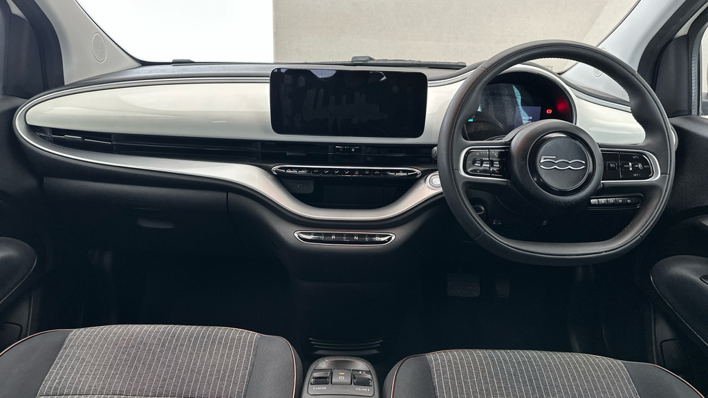 Fiat 500E 500E La Prima Black #12