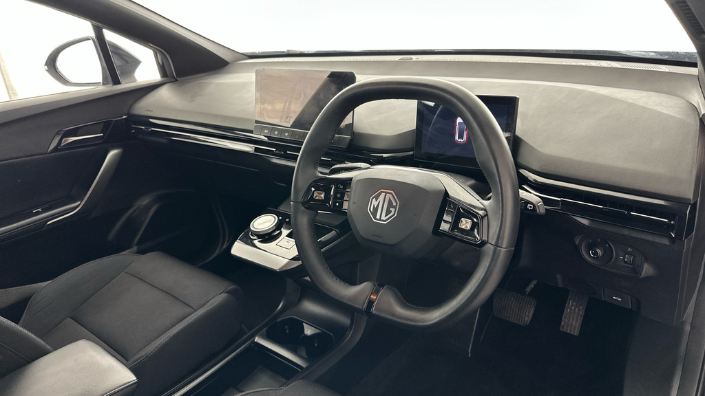 MG MG4 150Kw Trophy Ev Long Range 64Kwh White #10