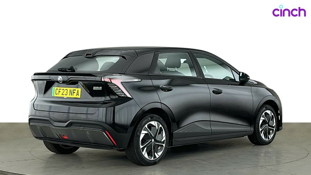 MG MG4 150Kw Trophy Ev Long Range 64Kwh White #4