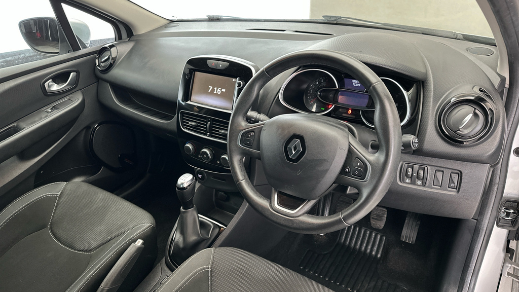 Renault Clio 0.9 Tce 90 Iconic White #10