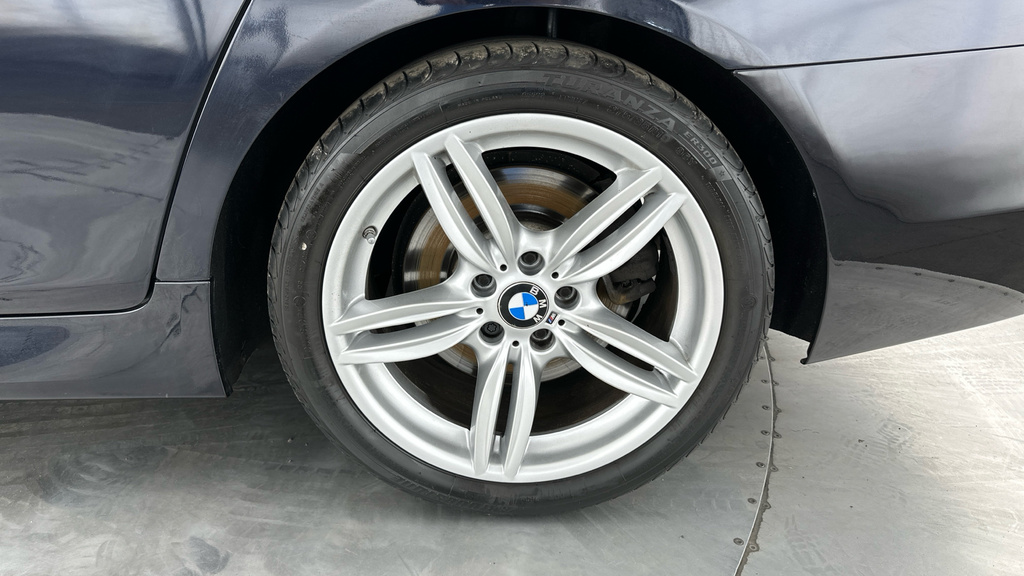 BMW 5 Series 2.0 520D Se Touring 188 Bhp Grey #24