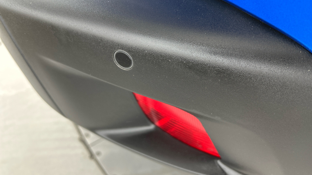 Peugeot e-2008 50Kwh Gt Premium Red #4