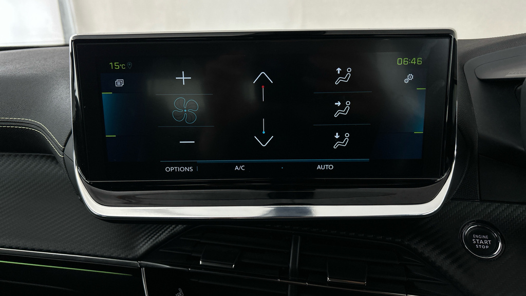 Peugeot e-2008 50Kwh Gt Premium Red #18