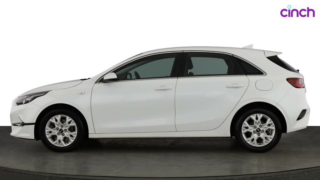 Kia Ceed Hatchback White #6