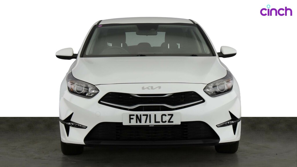 Kia Ceed Hatchback White #8
