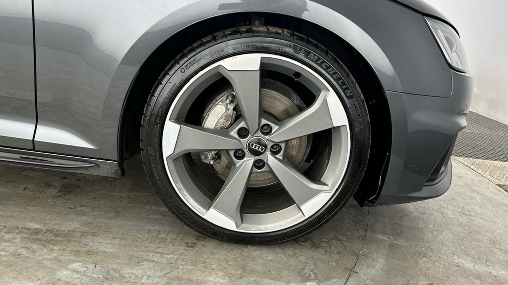 Audi A4 Avant 35 Tfsi Black Edition White #25