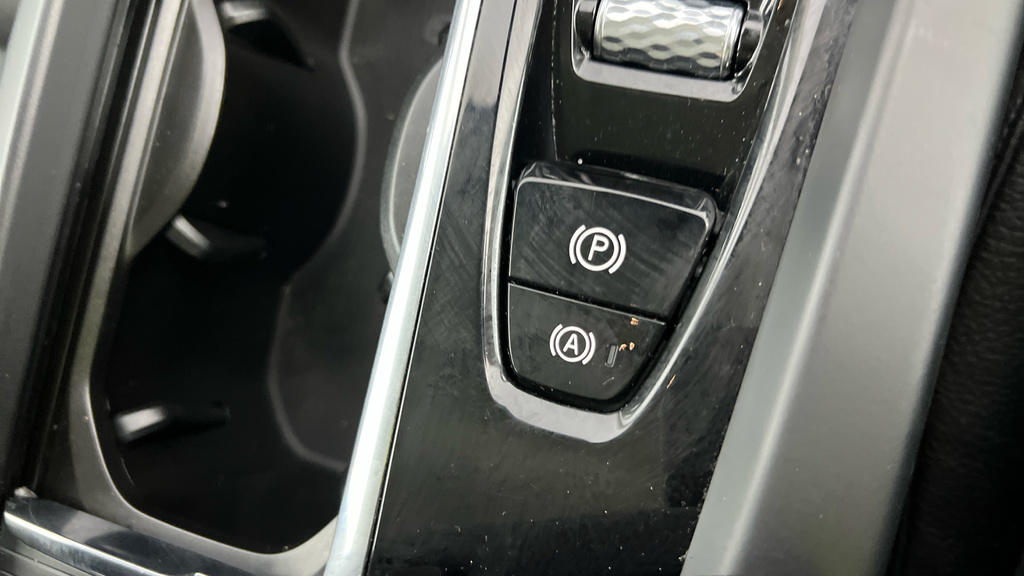 Volvo XC60 T5 Awd R-design Connect Nav, High Perf Black #18