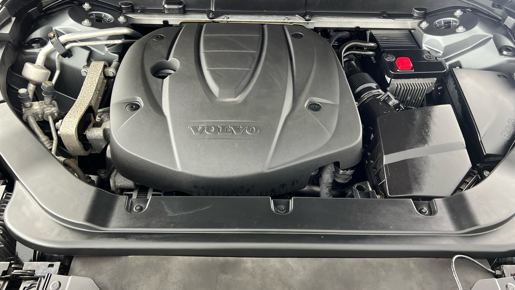 Volvo XC60 T5 Awd R-design Connect Nav, High Perf Black #25