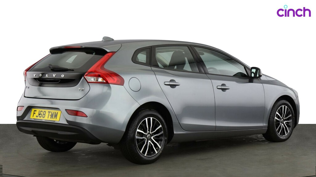 Volvo V40 T2 122 R Design Nav Plus Black #3