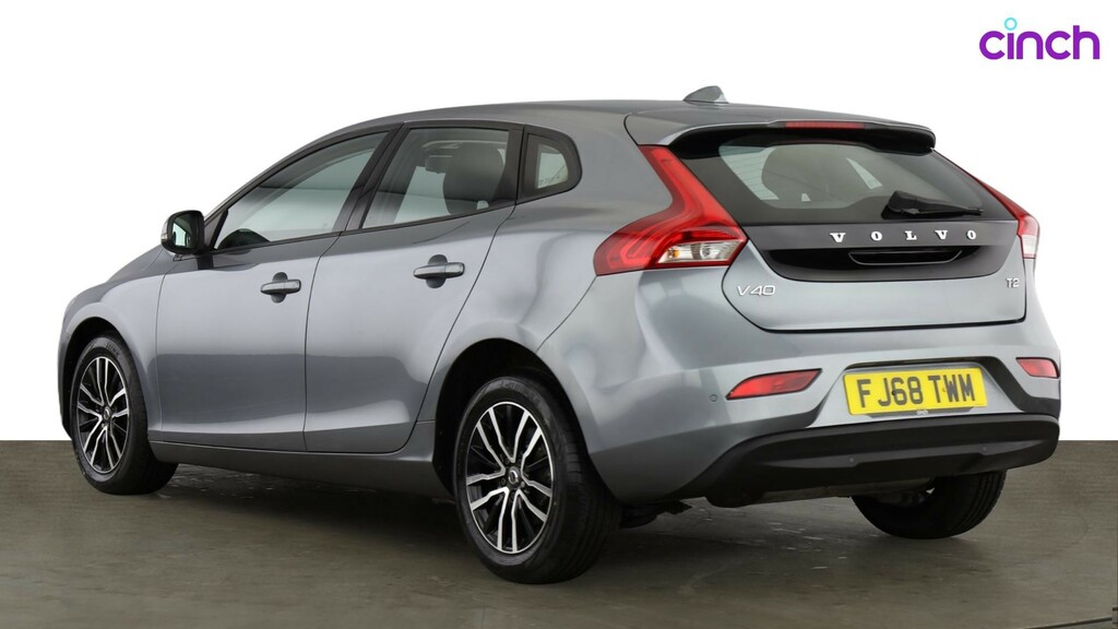 Volvo V40 T2 122 R Design Nav Plus Black #5