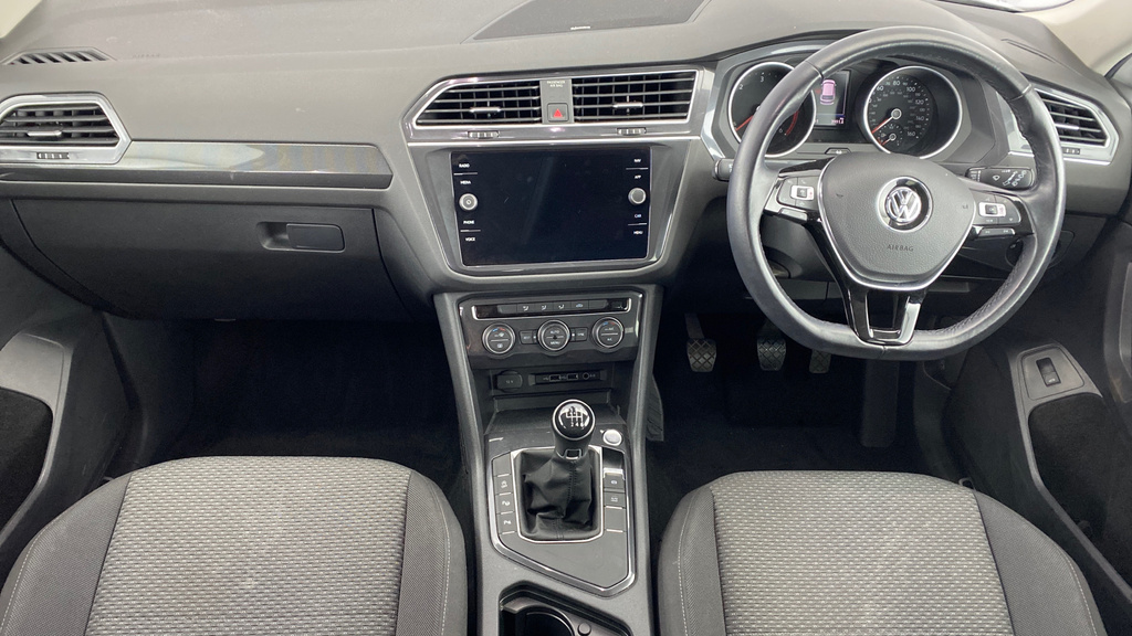 Volkswagen Tiguan Allspace 2.0 Tdi Match Dsg Grey #23