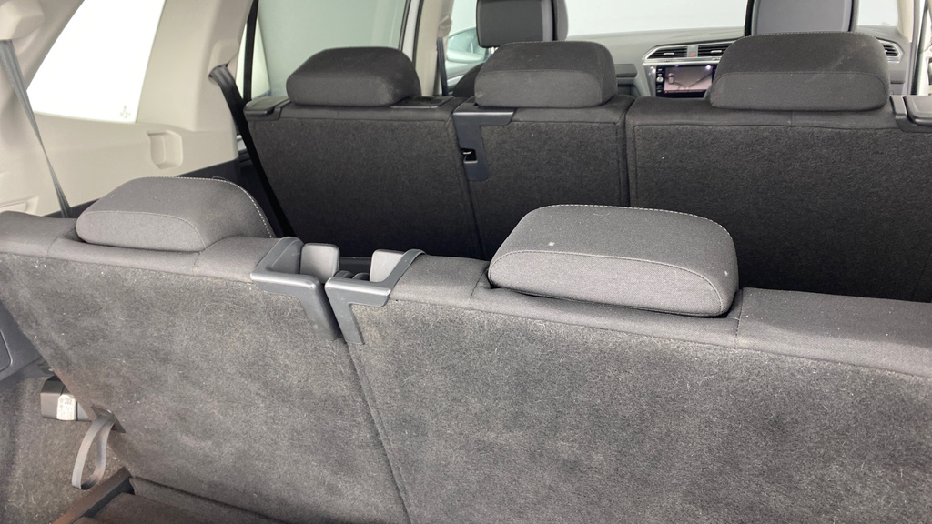 Volkswagen Tiguan Allspace 2.0 Tdi Match Dsg Grey #29
