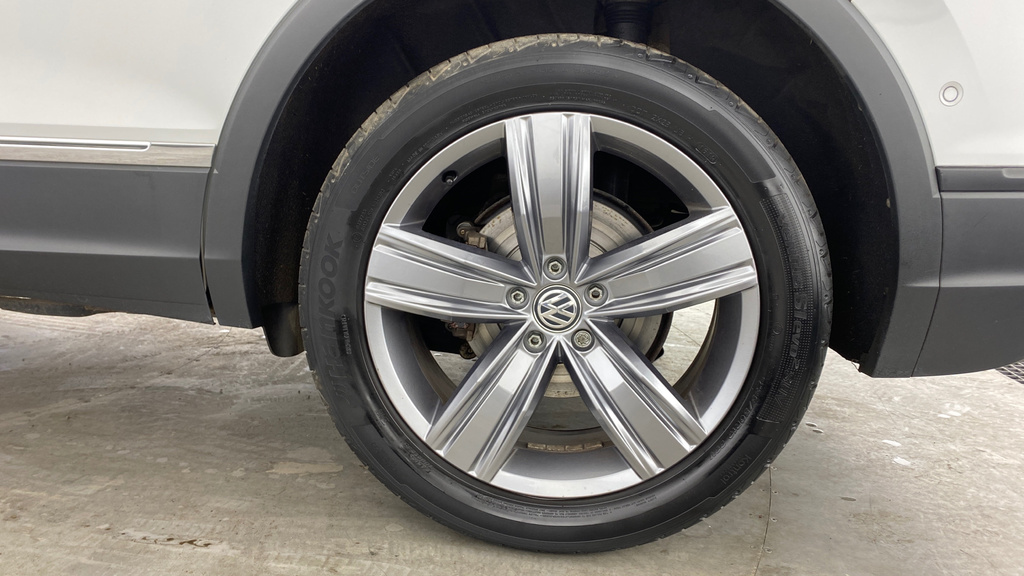 Volkswagen Tiguan Allspace 2.0 Tdi Match Dsg Grey #32