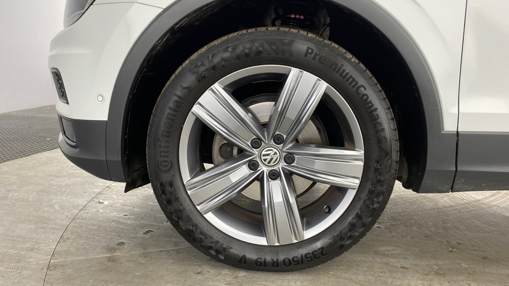Volkswagen Tiguan Allspace 2.0 Tdi Match Dsg Grey #31
