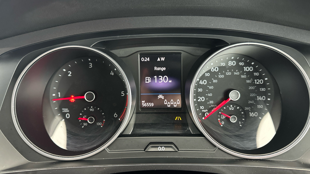 Volkswagen Tiguan Allspace 2.0 Tdi Match Dsg Grey #25