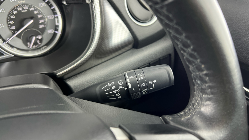 Suzuki Vitara Hatchback Black #11