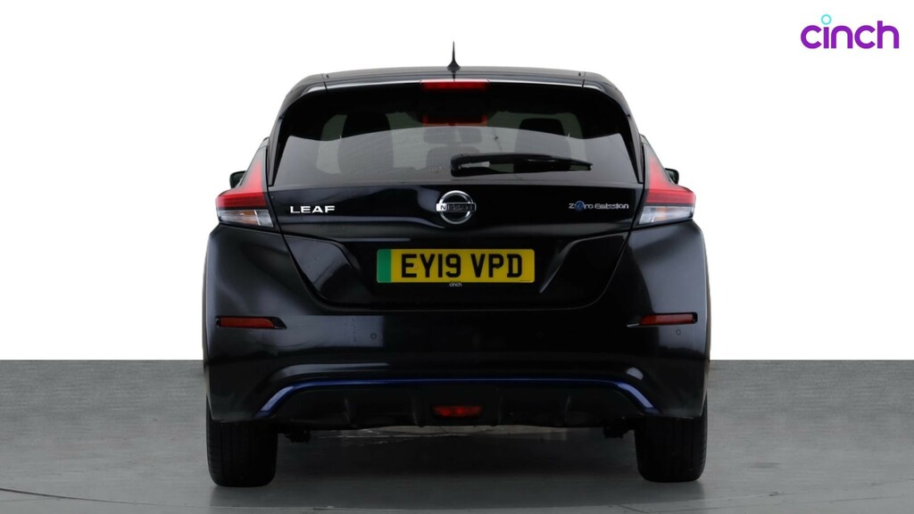 Nissan Leaf E Plus Tekna Red #6