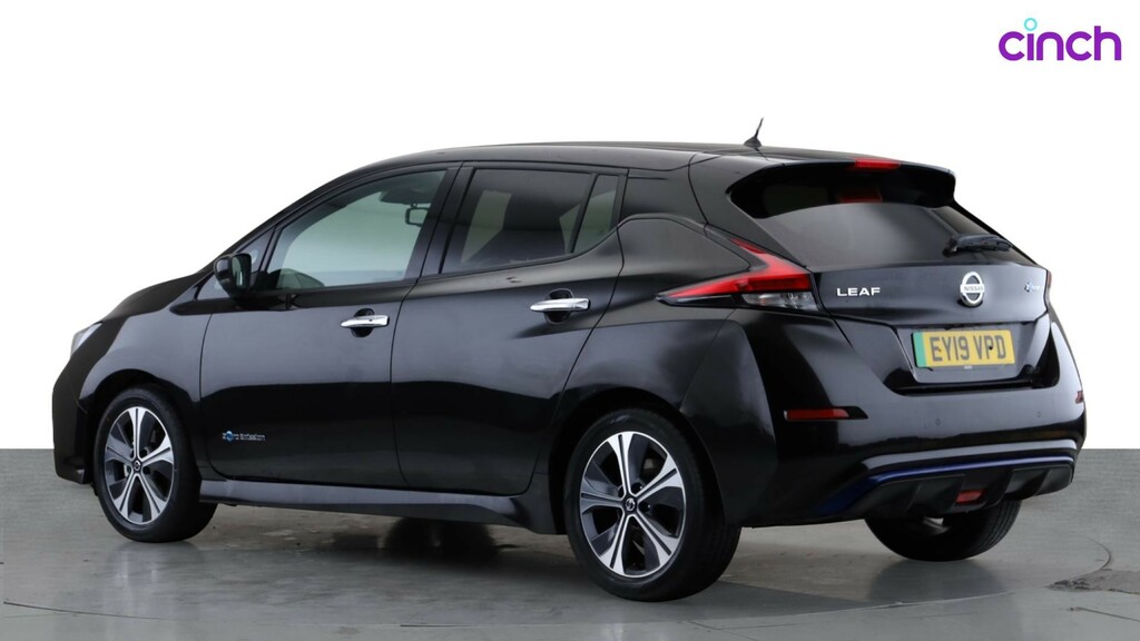 Nissan Leaf E Plus Tekna Red #7