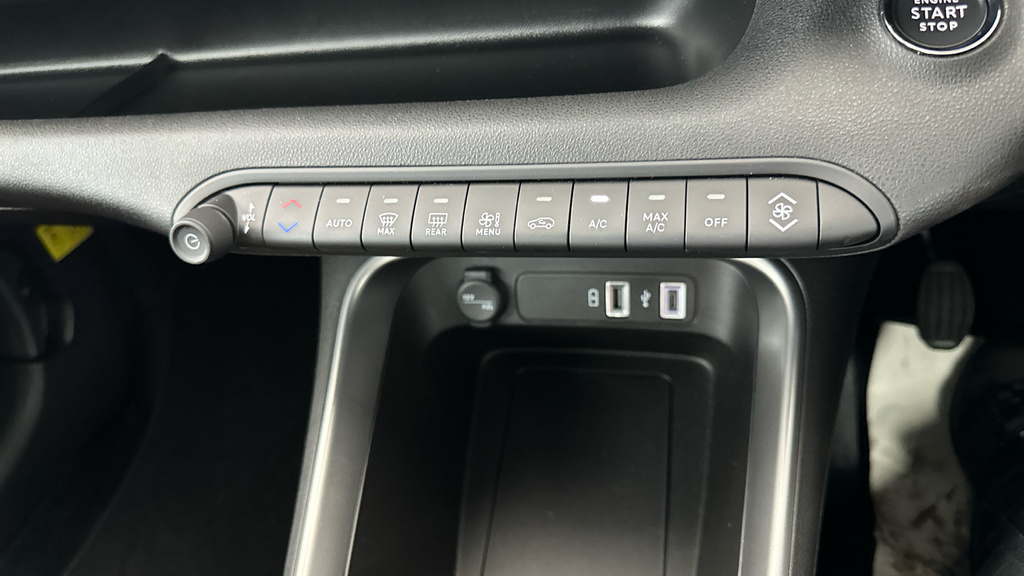 Jeep Avenger 1.2 E-hybrid Summit Dct Black #14